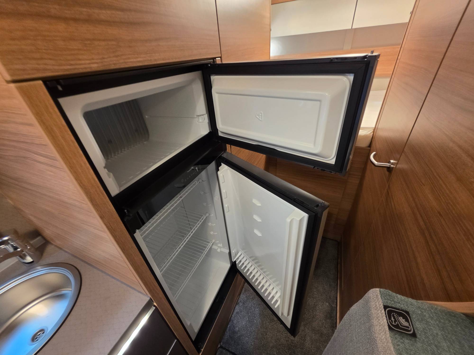 Weinsberg CaraHome 650 DG