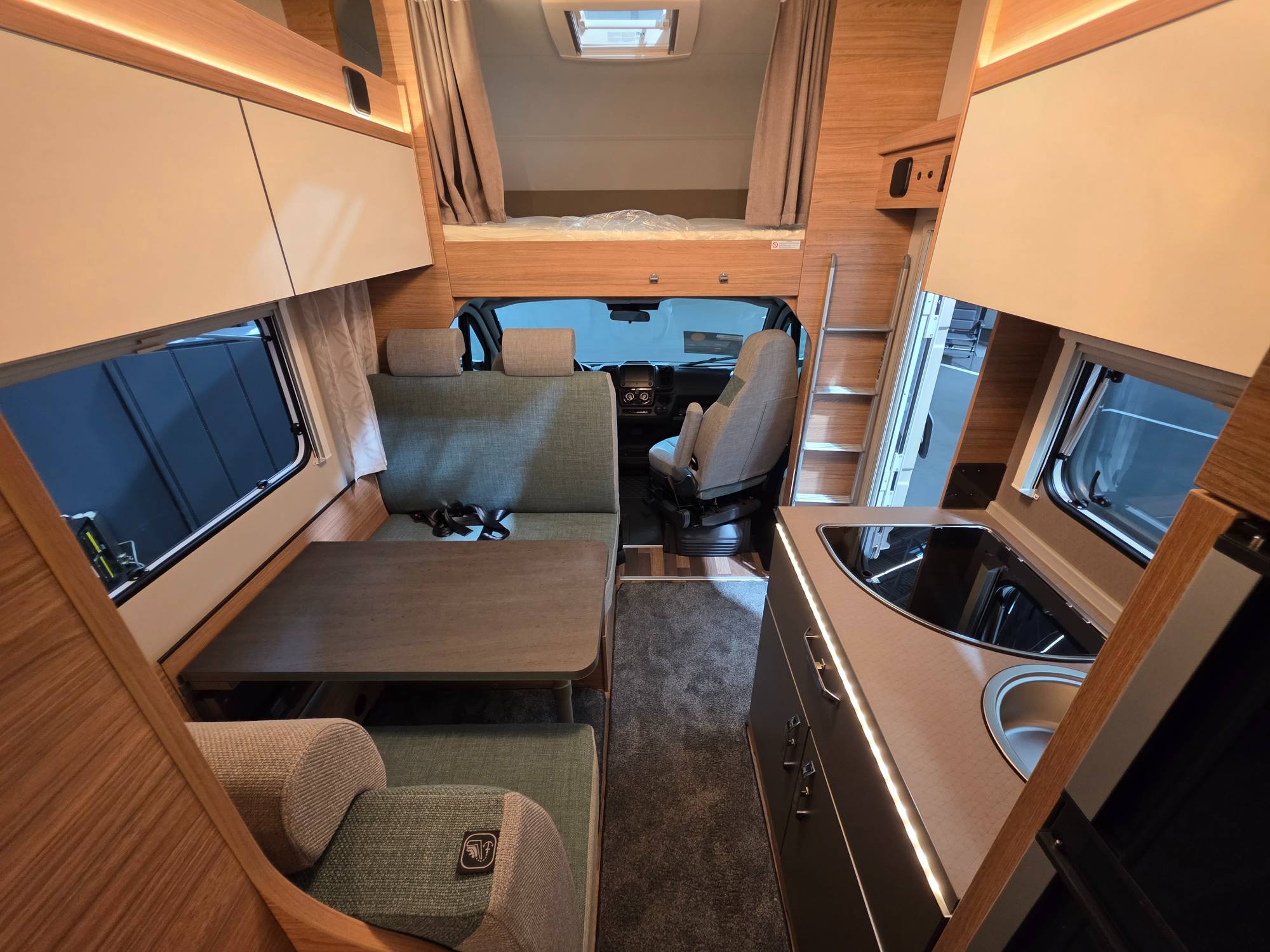Weinsberg CaraHome 650 DG
