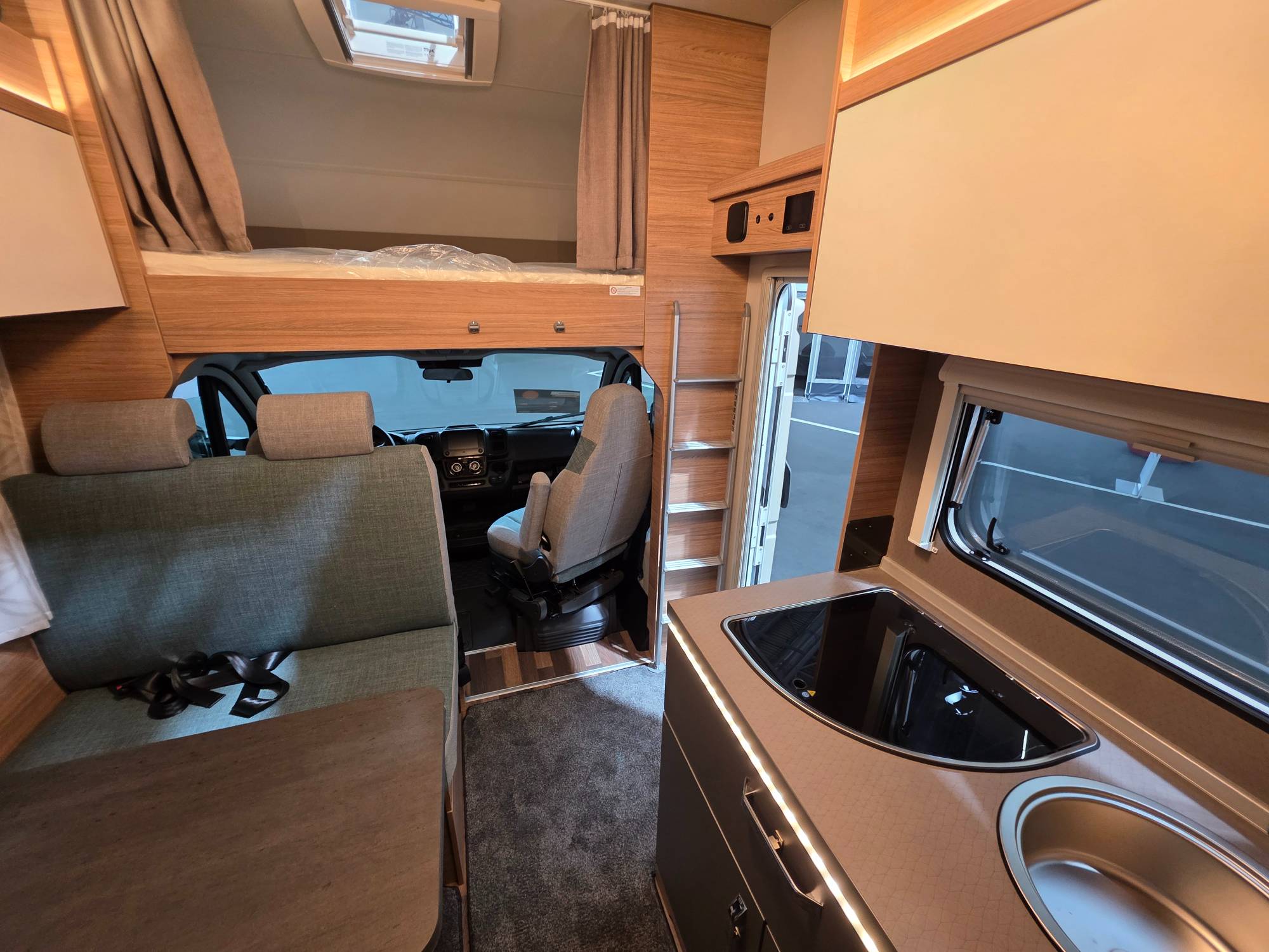 Weinsberg CaraHome 650 DG