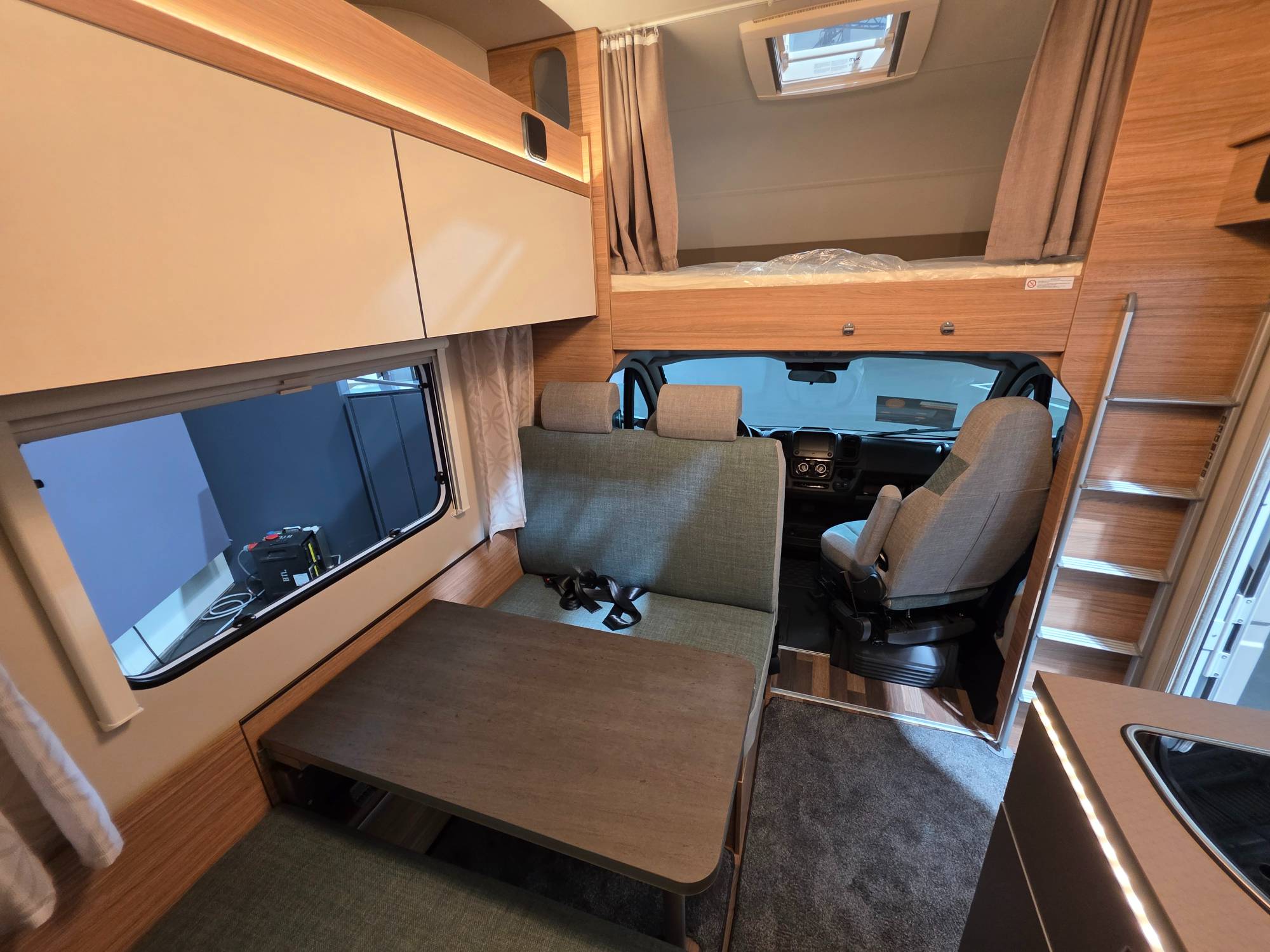 Weinsberg CaraHome 650 DG