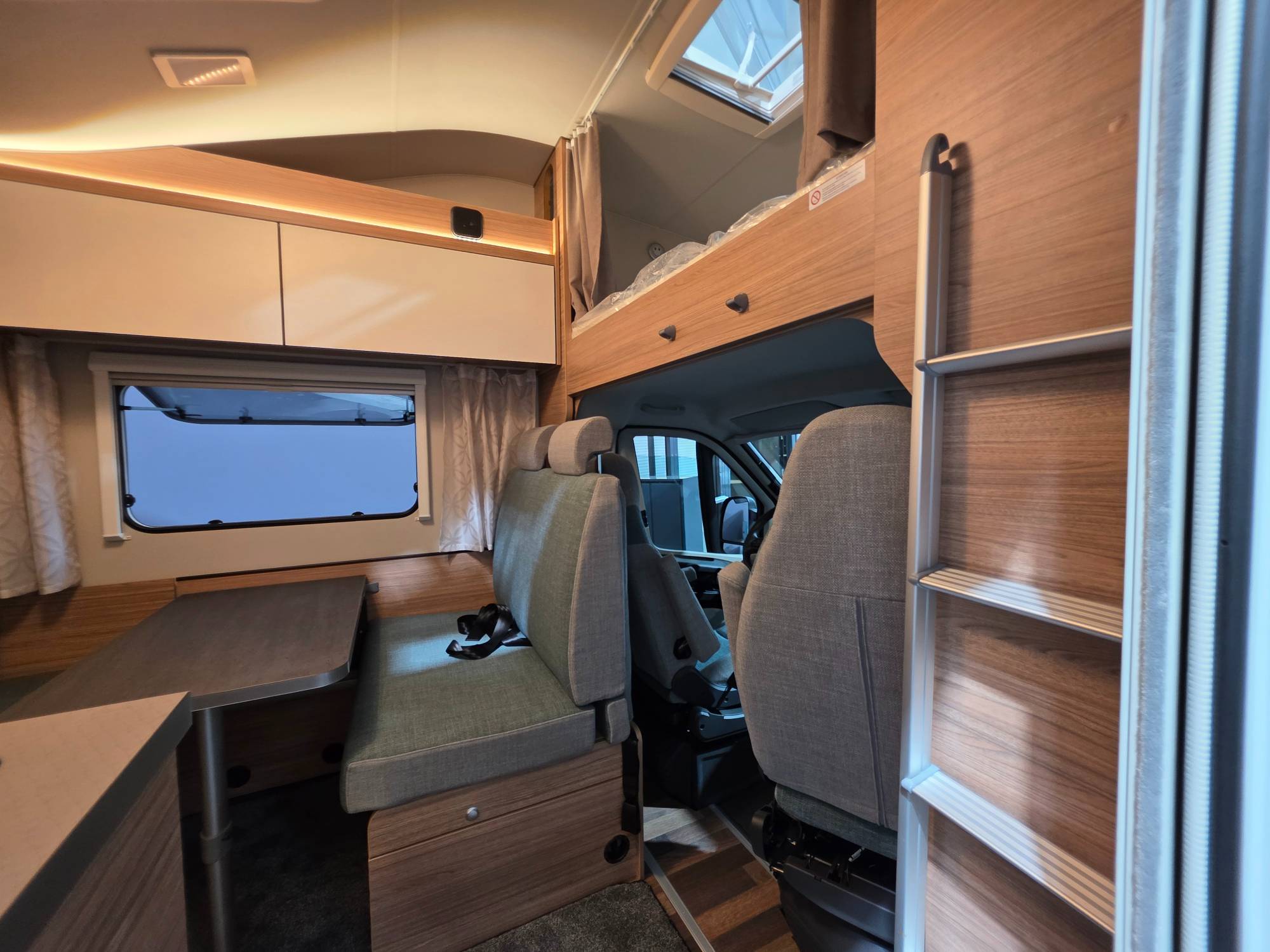 Weinsberg CaraHome 650 DG