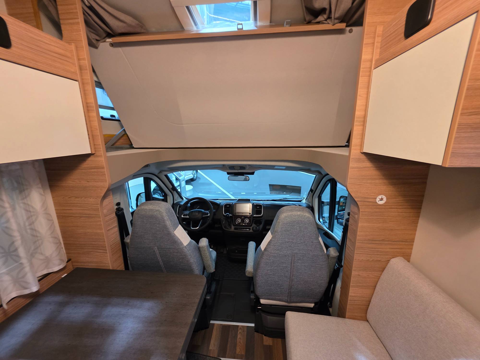 Weinsberg CaraHome 650 MEG