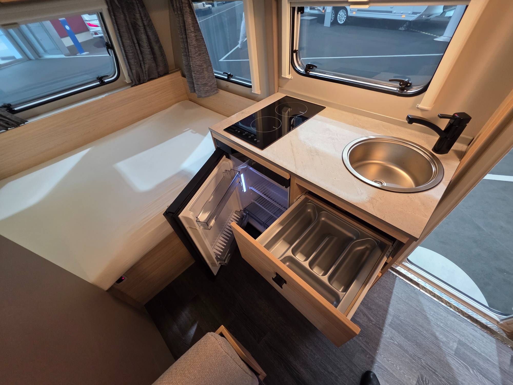 Weinsberg CaraLife 390 QD