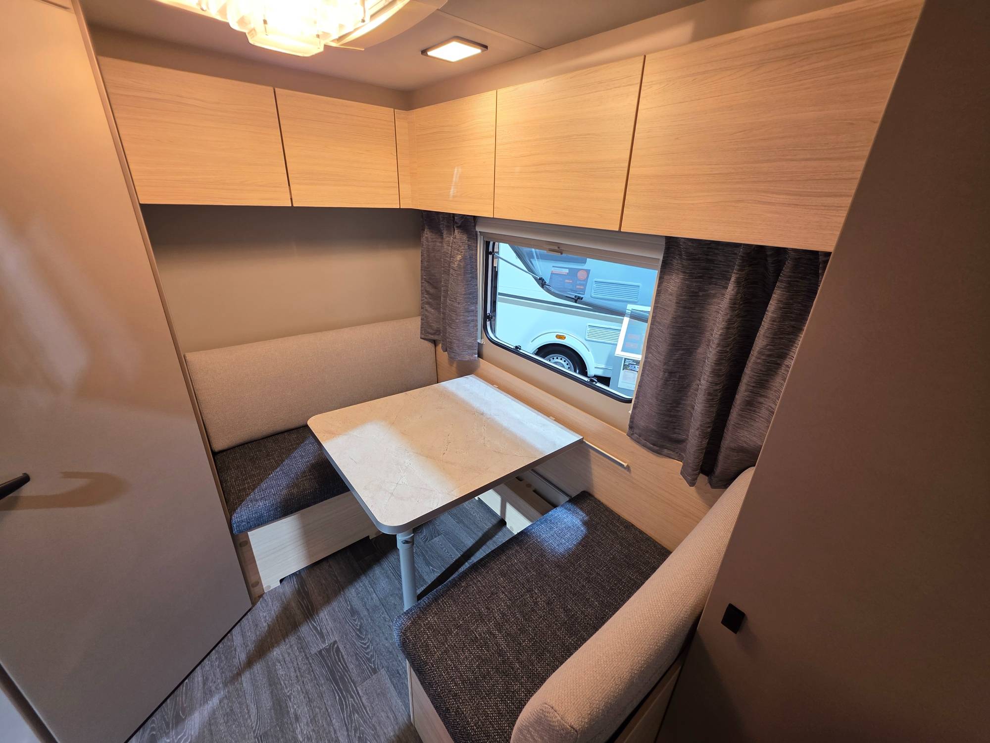 Weinsberg CaraLife 390 QD