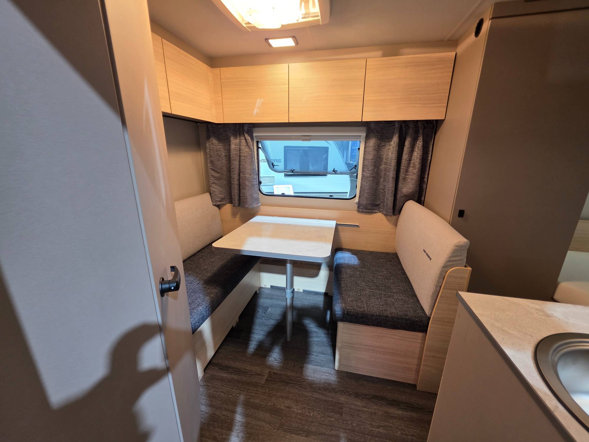 Weinsberg CaraLife 390 QD