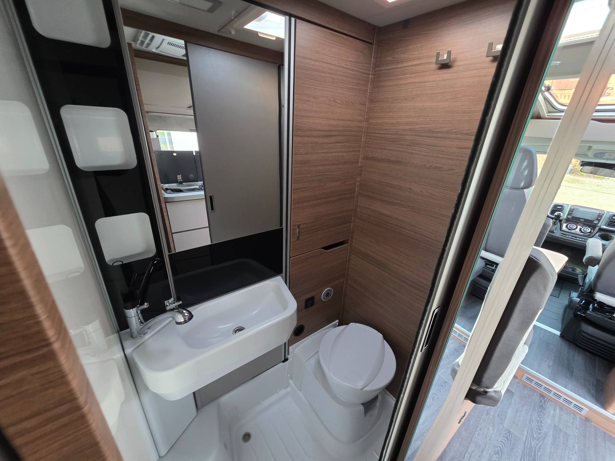 KNAUS VAN TI 650 MEG VANSATION